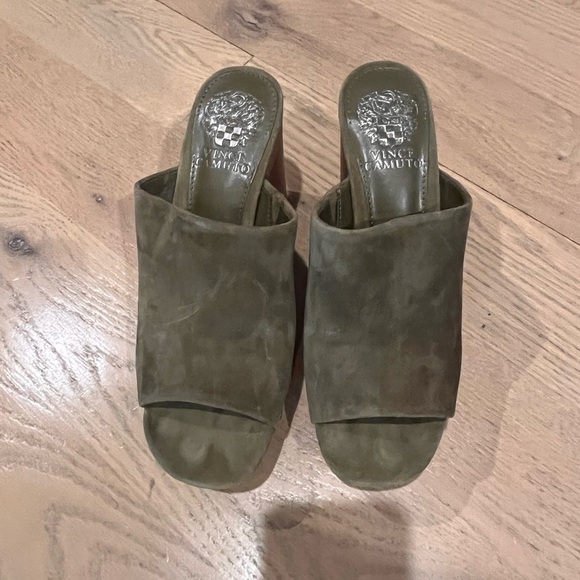 Vince Camuto Wooden Platform Block Heels Green Suade Size 7 - Picture 3 of 7